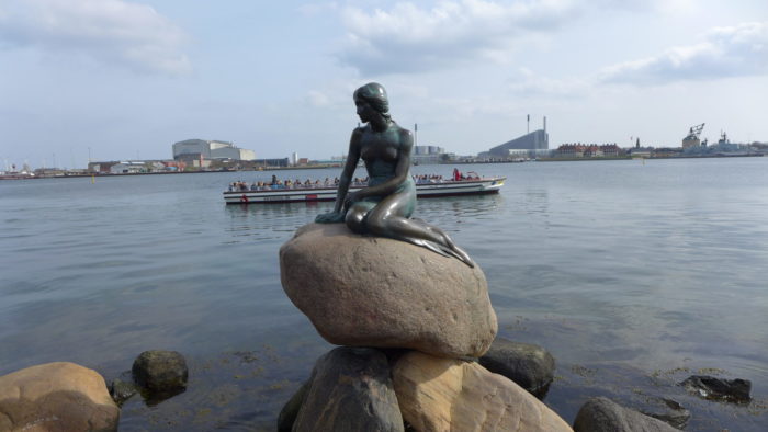 The iconic Little Mermaid Statue