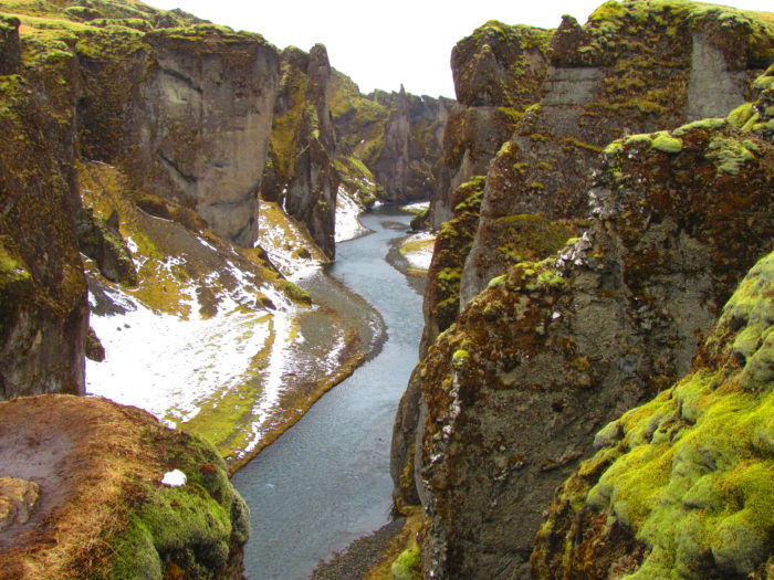 Fjaðrárgljúfur Canyon