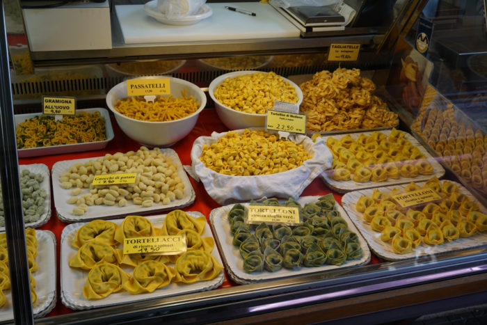 Fresh pasta at Mercato Albinelli