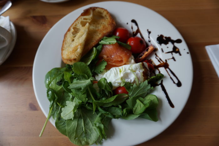 A delicious breakfast salad from Krempel Kohvik