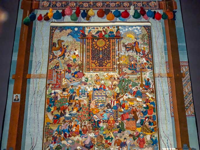 Baku itinerary: carpet museum