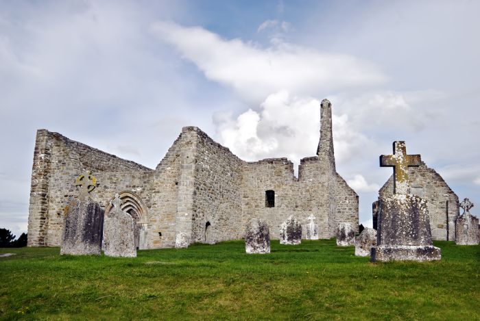 Clonmacnoise Monastery