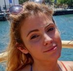 Daniella Lynn Theis Daniella Lynn Theis