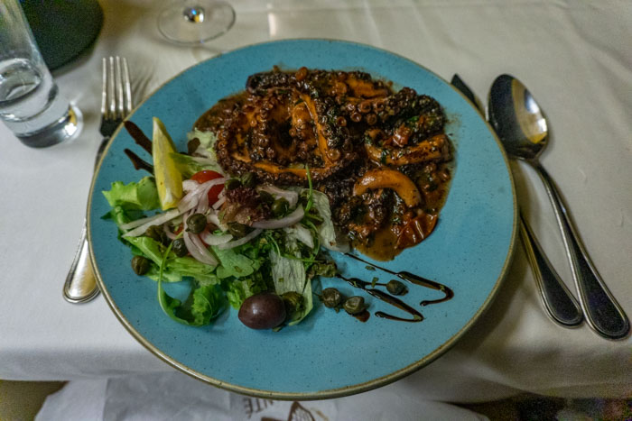 Maltese octopus in garlic