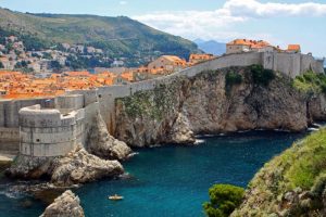 Dubrovnik's City Walls are one reason to choose Dubrovnik over Split