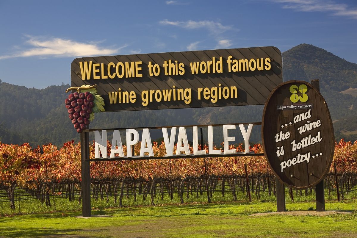 Napa Valley Welcome Sign