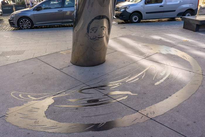 Dalí portrait on La Rambla