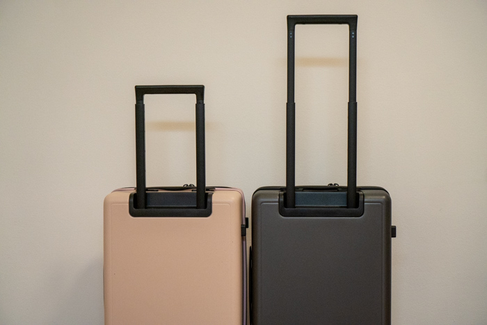 Adjustable handles on the LEVEL8 Luggage