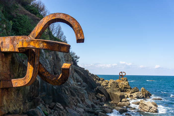 Peine del Viento Sculpture