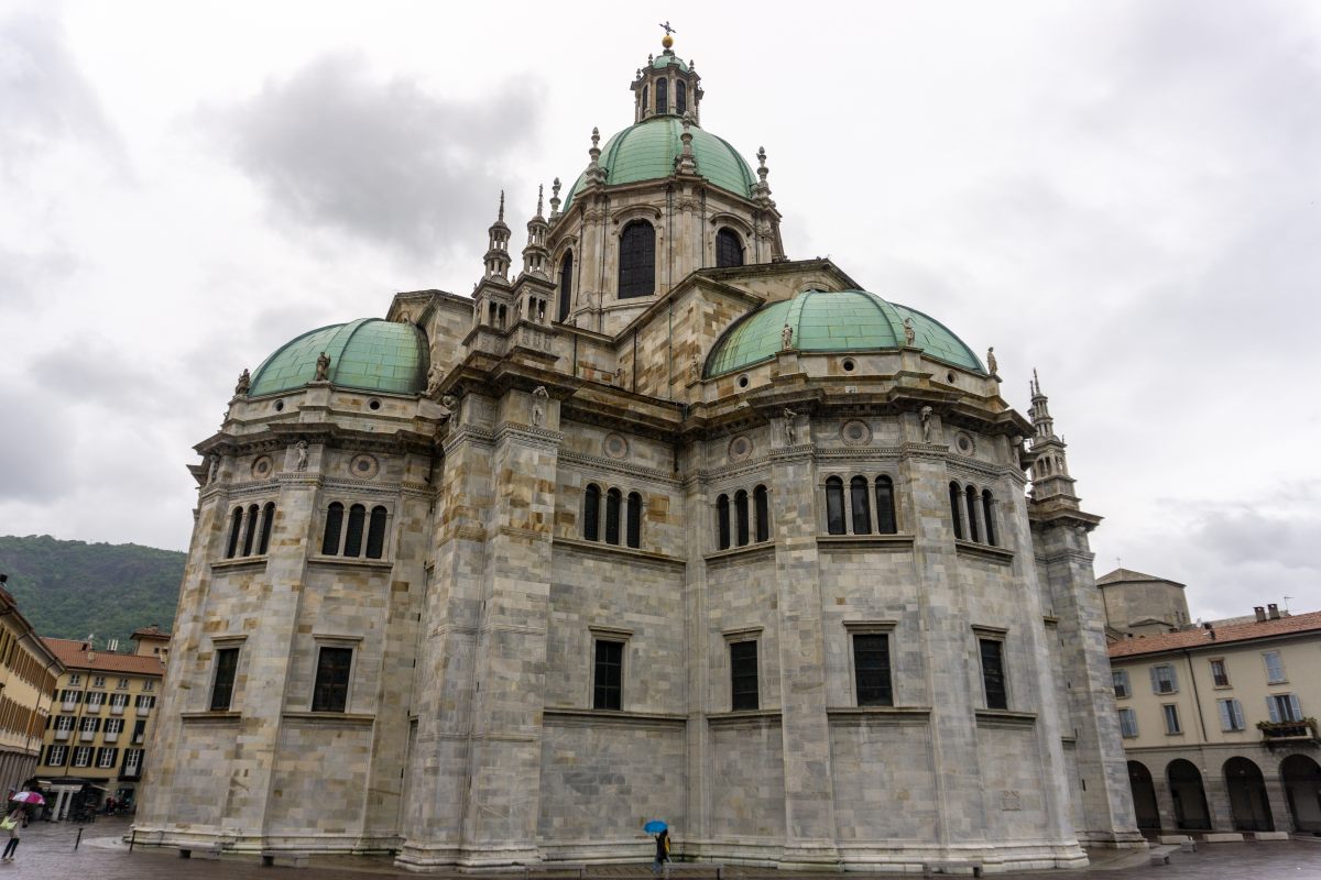 Como Cathedral