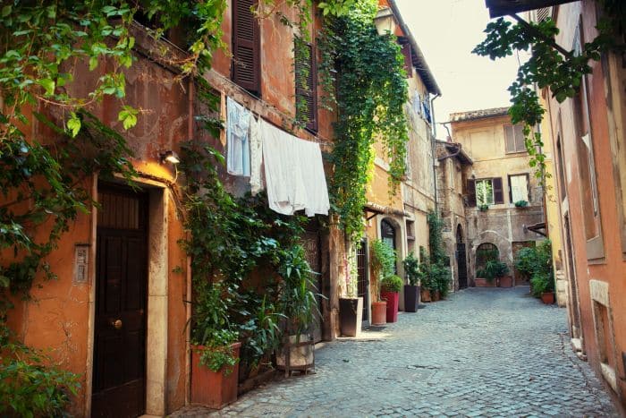 Exploring Trastevere