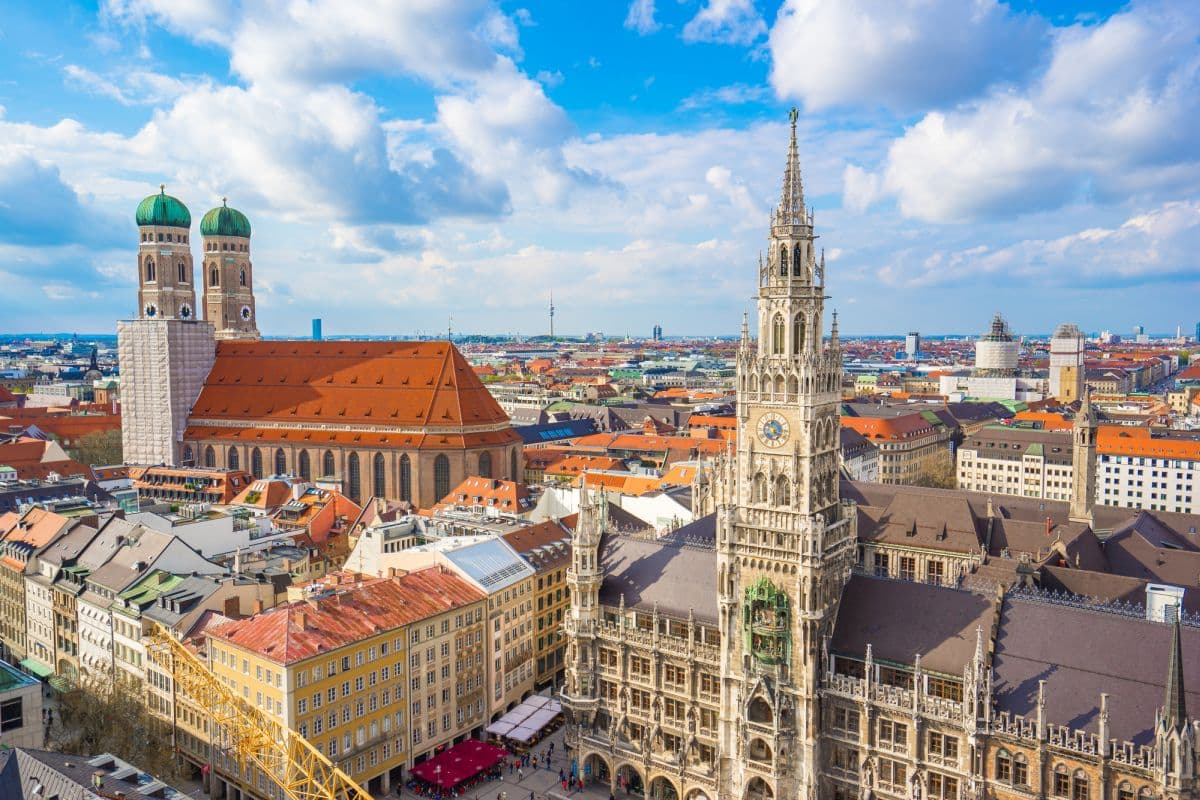 Marienplatz town hall and Frauenkirche in Munich