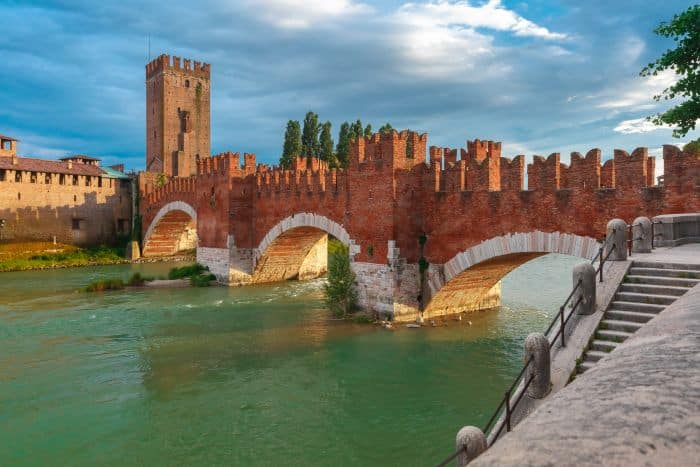 Castelvecchio bridge at sunset