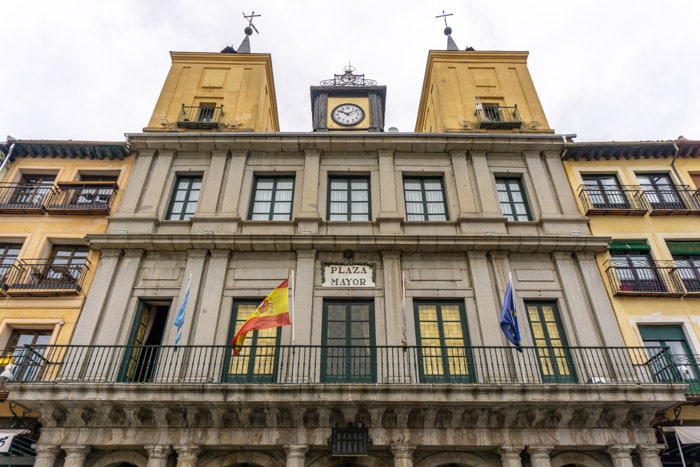 Plaza Mayor in Segovia
