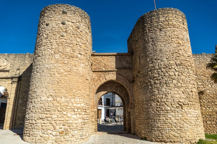 Puerta de Almocábar