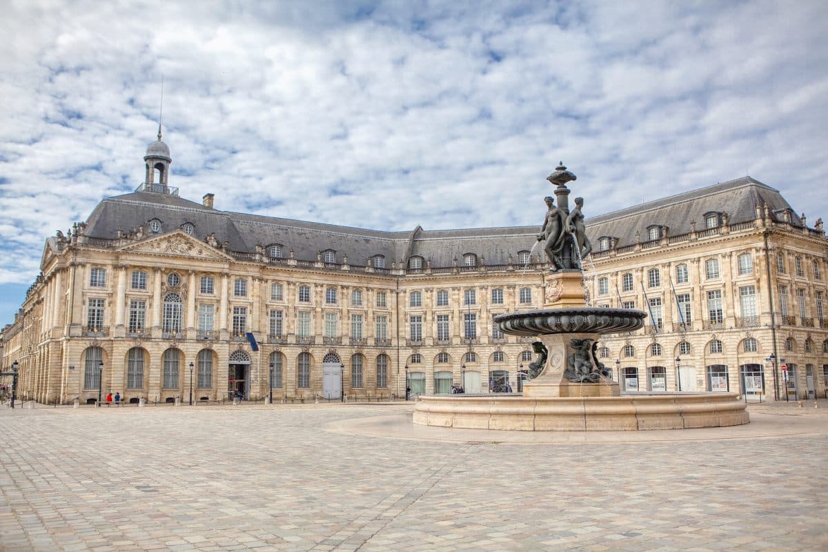 Place de la Bourse in Bordeaux