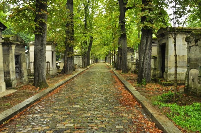 Père Lachaise Cemetery
