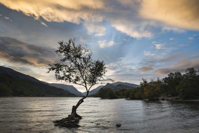 Llyn Padarn at sunrise