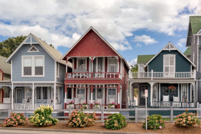 Iconic Houses on Martha's Vineyard