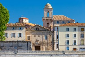 Arles Promenade
