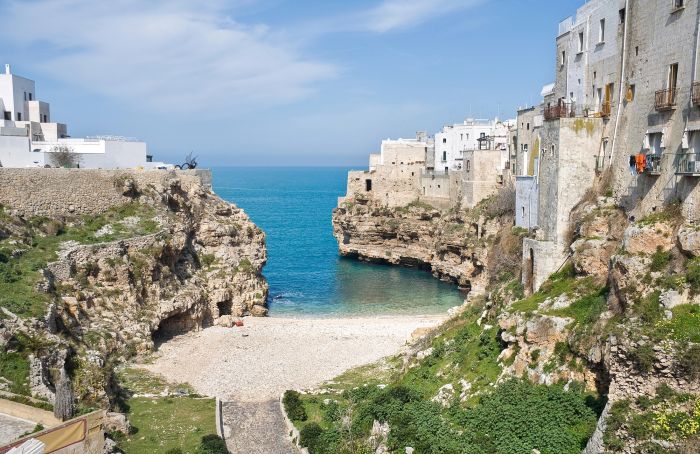 Lama Monachile Beach