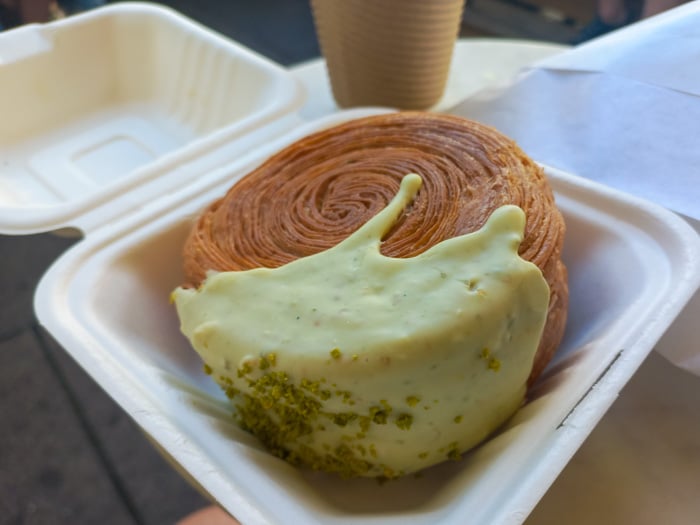 Breakfast @ La Cave a Manger