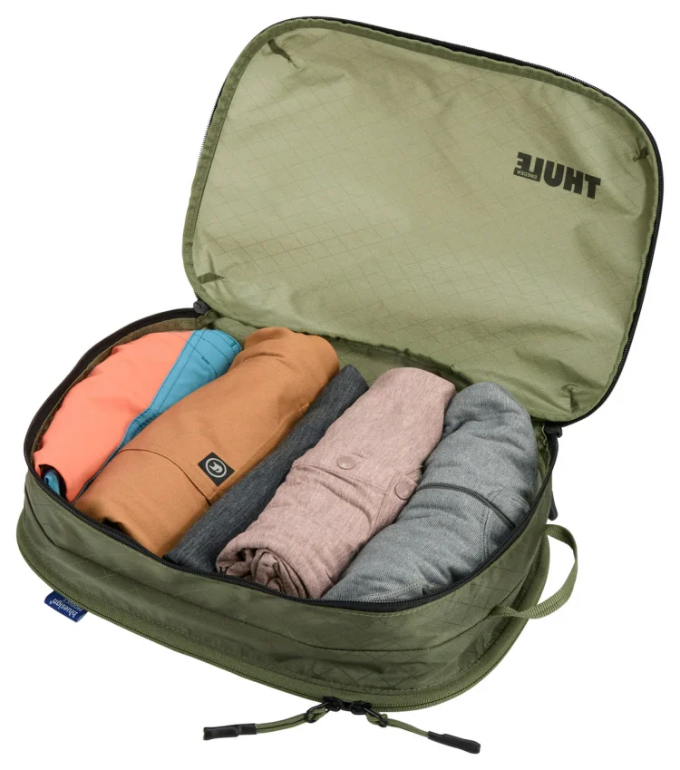 Thule Clean/Dirty Packing Cube - Green - Open